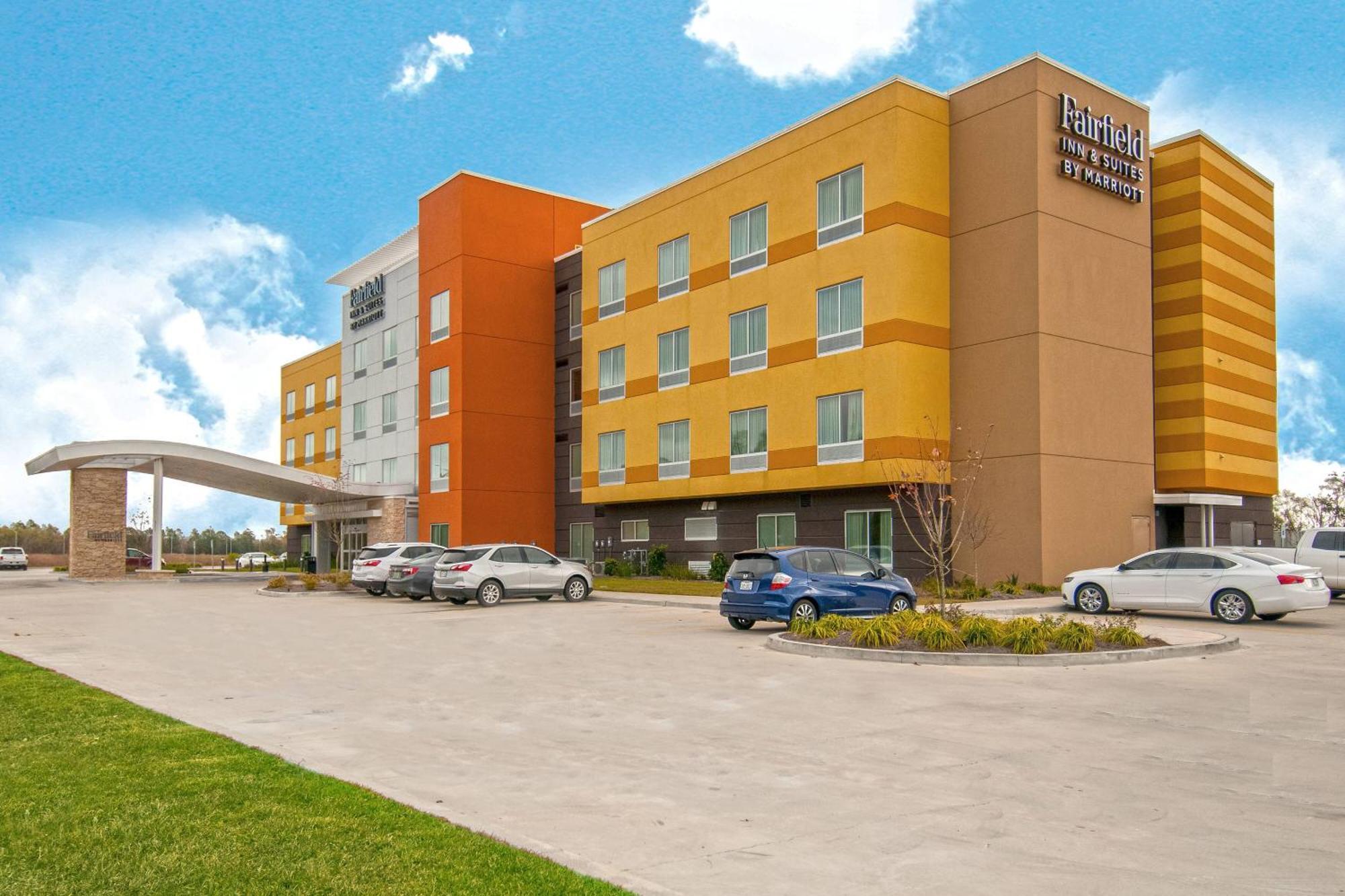 Fairfield Inn & Suites By Marriott לפלאס מראה חיצוני תמונה